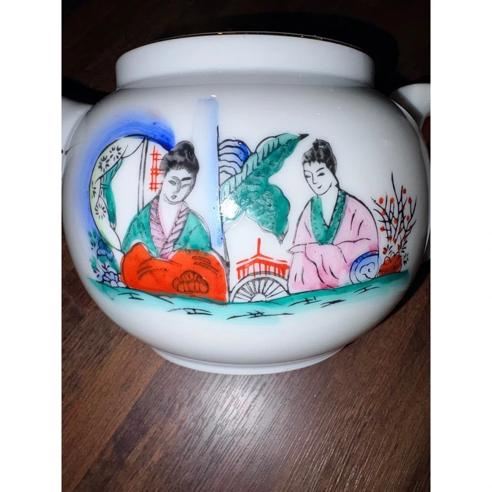 Vintage Geisha Porcelain Teapot Gold Trim Hand Painted Calligraphy Made in Japan